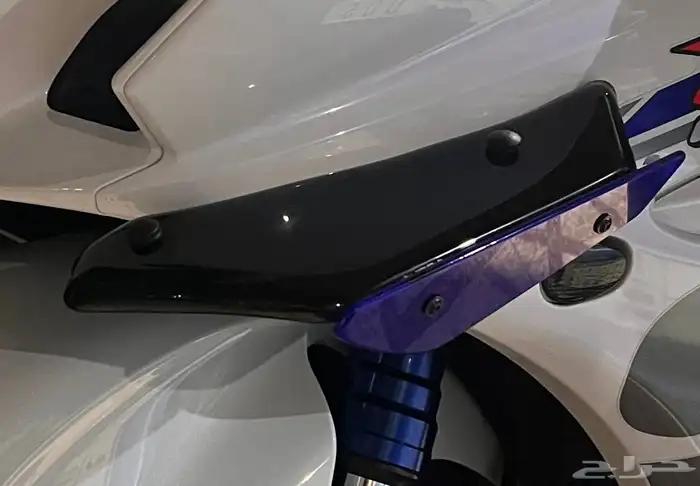 للبيع اجنحه سوزوكي ارار Gsxr1000 2
