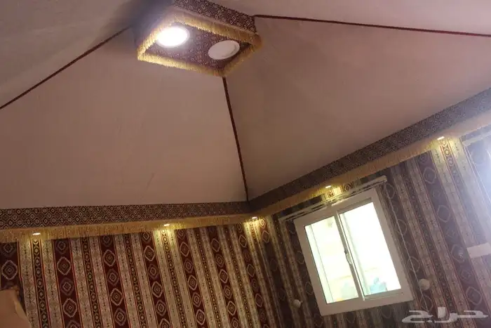 بيت شعر 4 في 4 لقطة للبيع 2