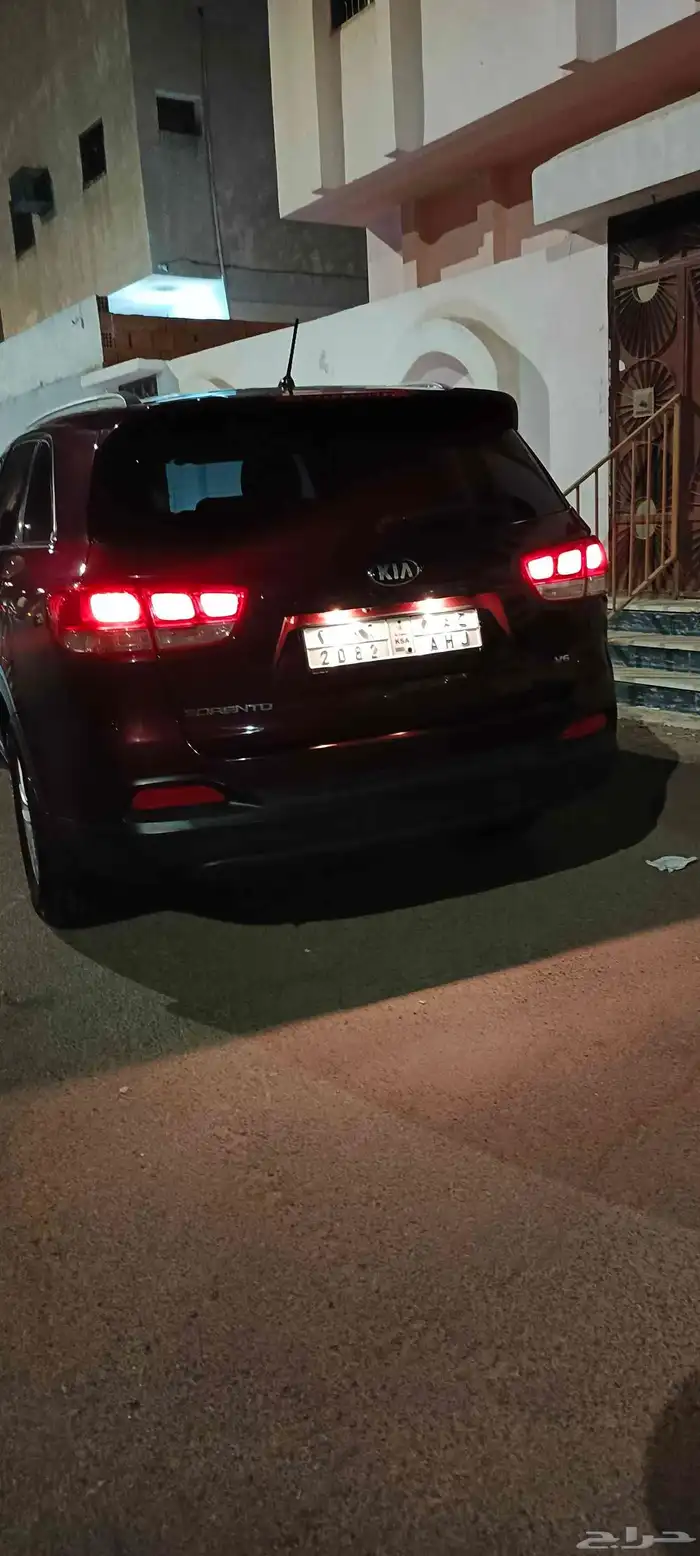 جيب كيا سورنتو 2016 للبيع او البدل المناسب 12