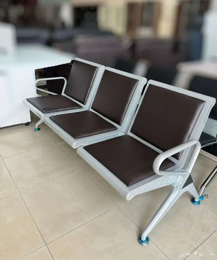 محطات عمل  كراسي محاضرات  جلسات خارجيه  مكاتب  كراسي 40