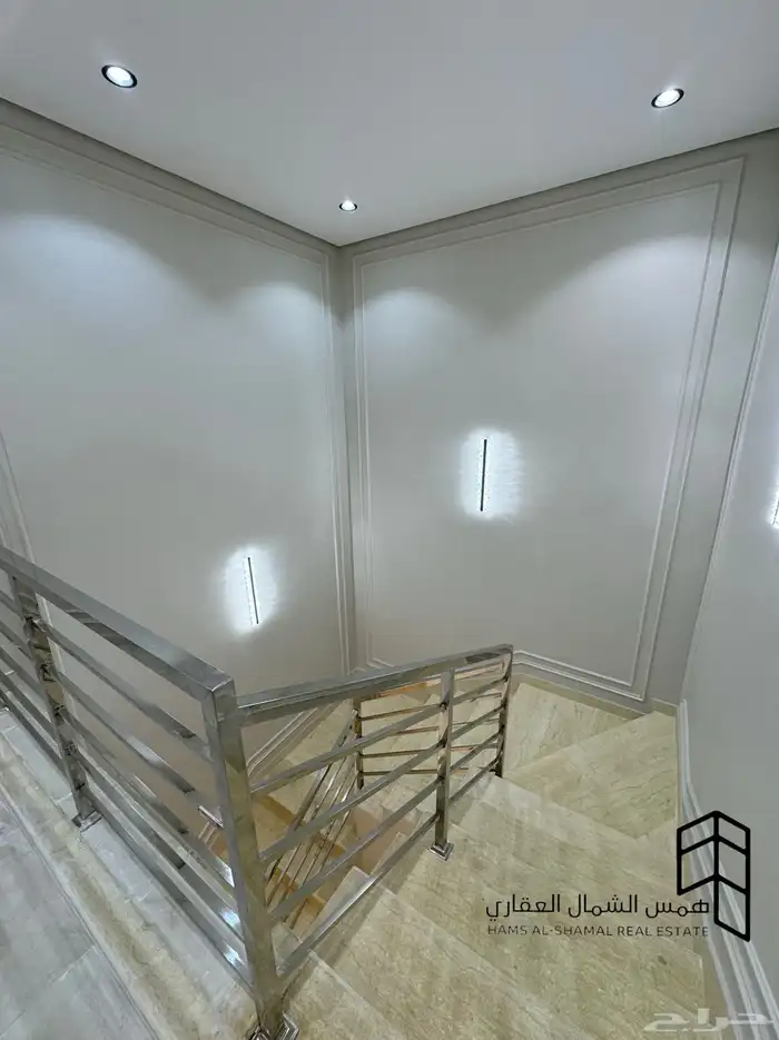 فيلا روف ارضي للبيع حي الرحمانيه 7