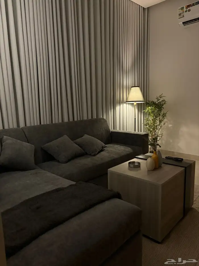 شقق فاخرة دخول ذاتي مفروشة للتأجير اليومي والشهري موقع مميز 24