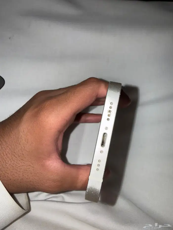 ايفون 13 نظيف 5