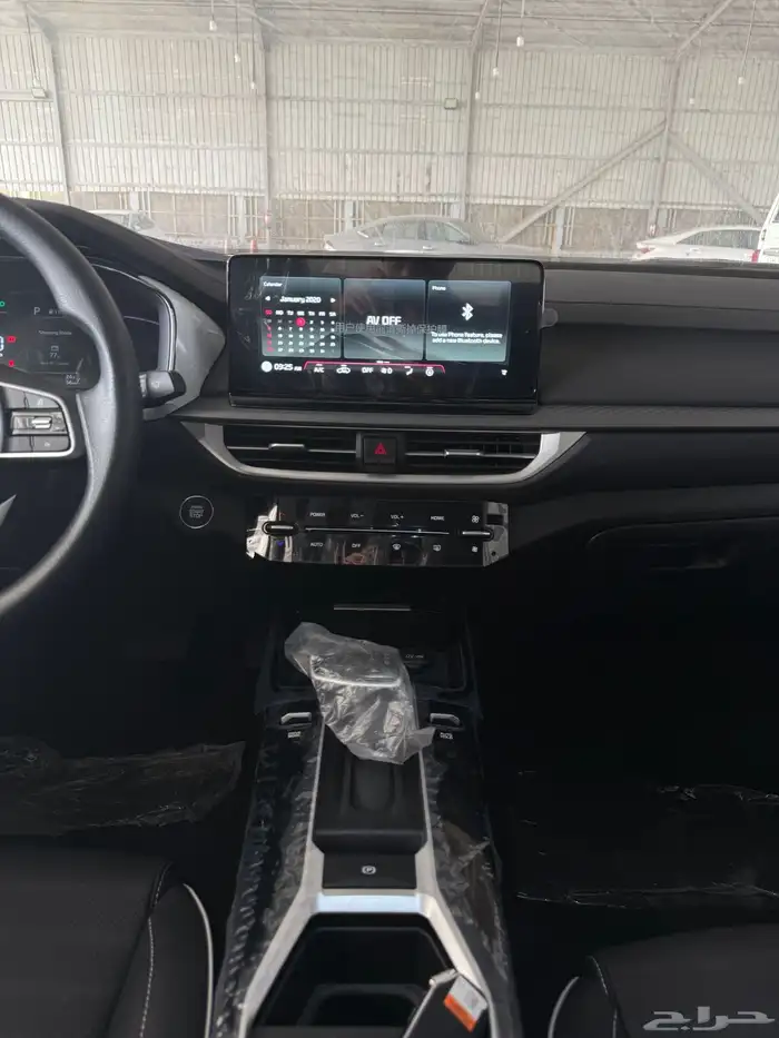 كيا 3 ( 2024 ) بنزين - اصفار 17