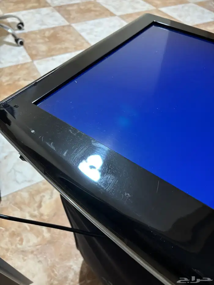 تلفزيون قديم غير ذكي 32 بوصة 3