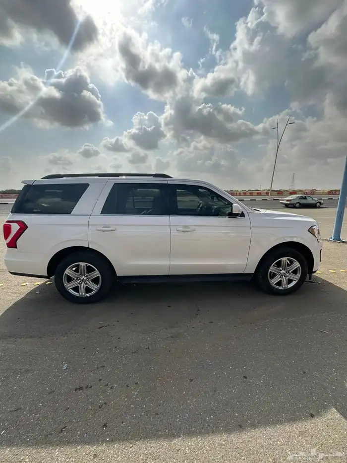 جيب اكسيبدشن للبيع2019 مفحوص مجدد ممشى 170 الف تواصل واتس 0