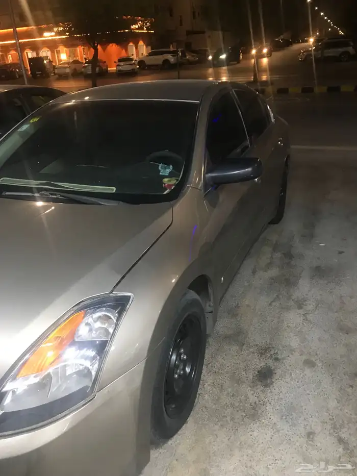 نيسان التيما غير عادي بصمة 8