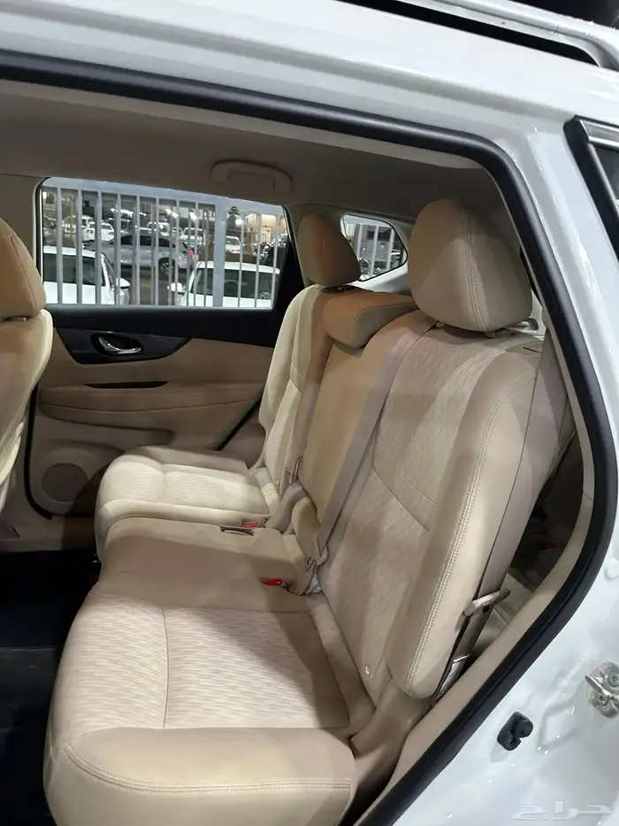 اكس تريل 2020 نص فل دبل لدى معرض(عبيد الرشيدي) 22