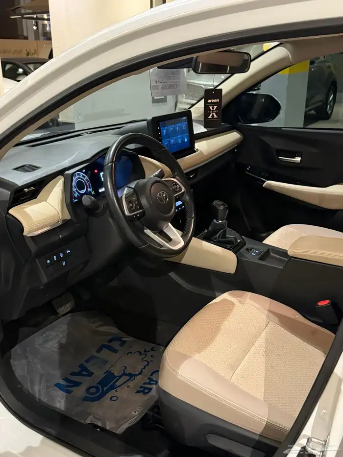 يارس 2024 فل كامل اعلى فئة شرط الفحص بحالة الوكالة 14