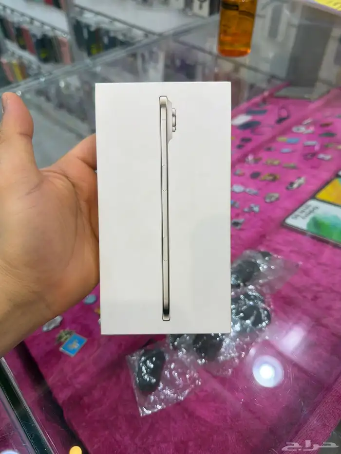 ايفون 17 اير 256 اقل سعر 3850 ريال 0