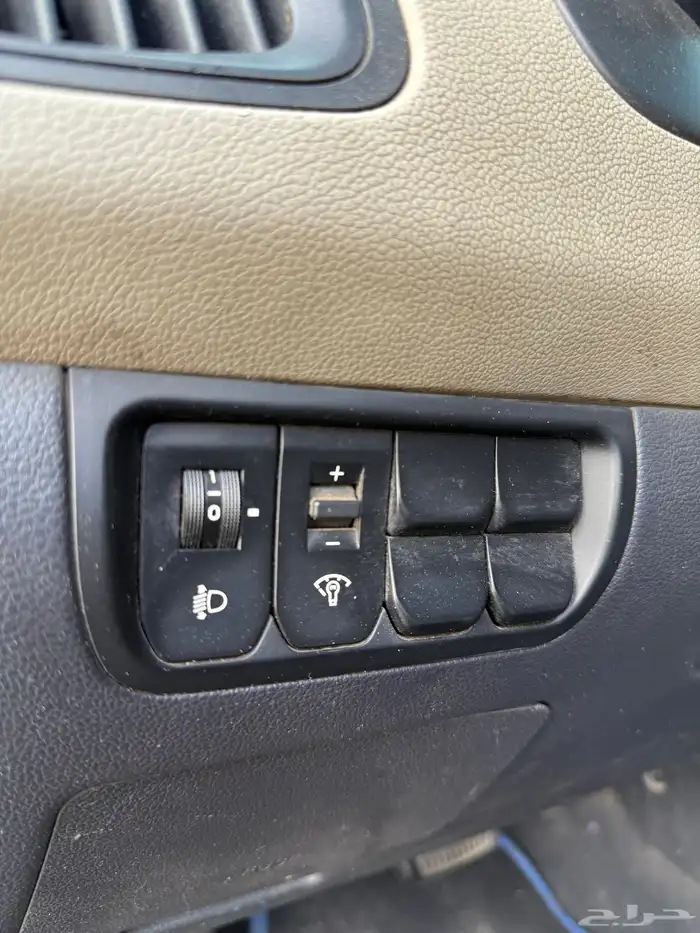 كيا ريو هاتش باك 2014 16