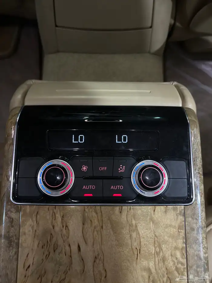 اودي A8 L لارج 2013 ممشى 79 الف 15