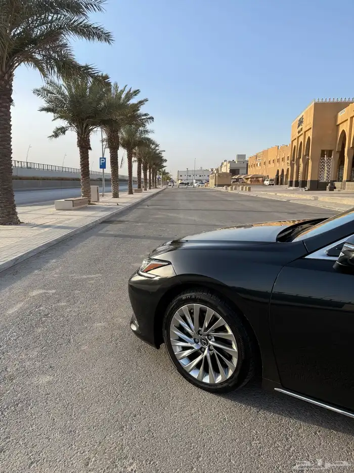 لكزس ES350 CC 2020 فل كامل وكالة 10