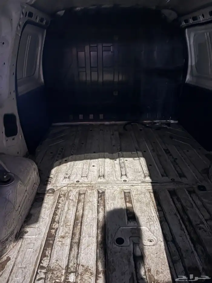 السلام وعليكم يوجد لدينا سياره ماركه رينو فان بضاعة سياره 5