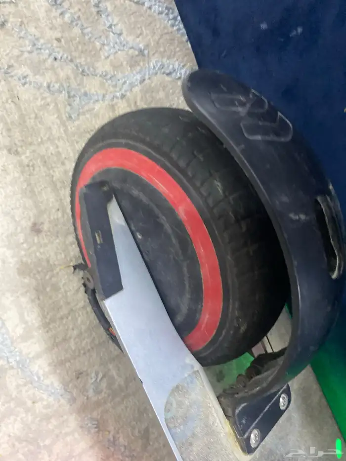 شاحن ارسل لنا برغل عمر رشاد لون الرصاصي Bre 2