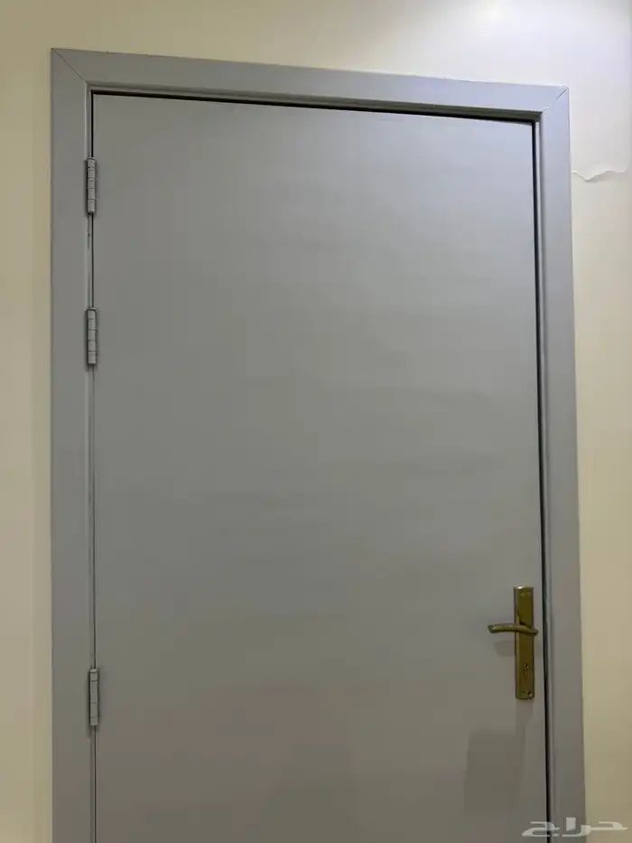 ابواب للبيع العدد 5 سعر 200 1