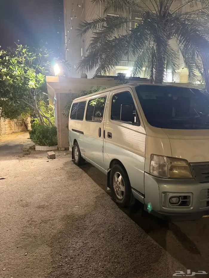 أورفان باص نيسان 2002 0