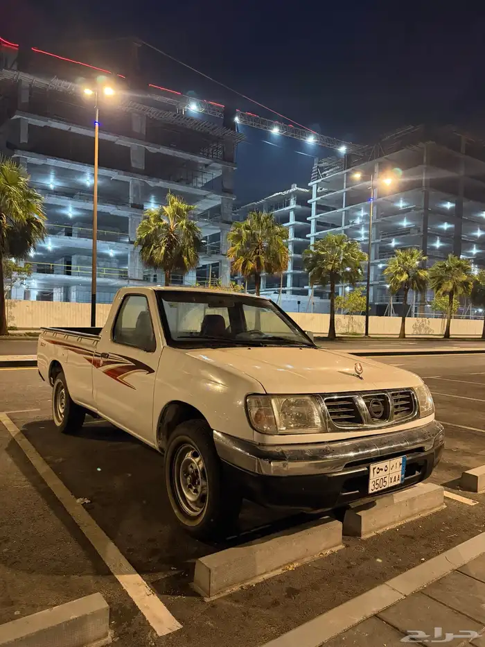 نيسان ددتسن 99 0