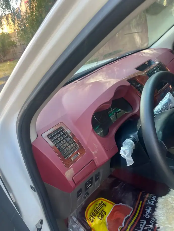 هايلوكس مهزنه ممشى 123الف فقط مستخدم واحد من الوكاله 25