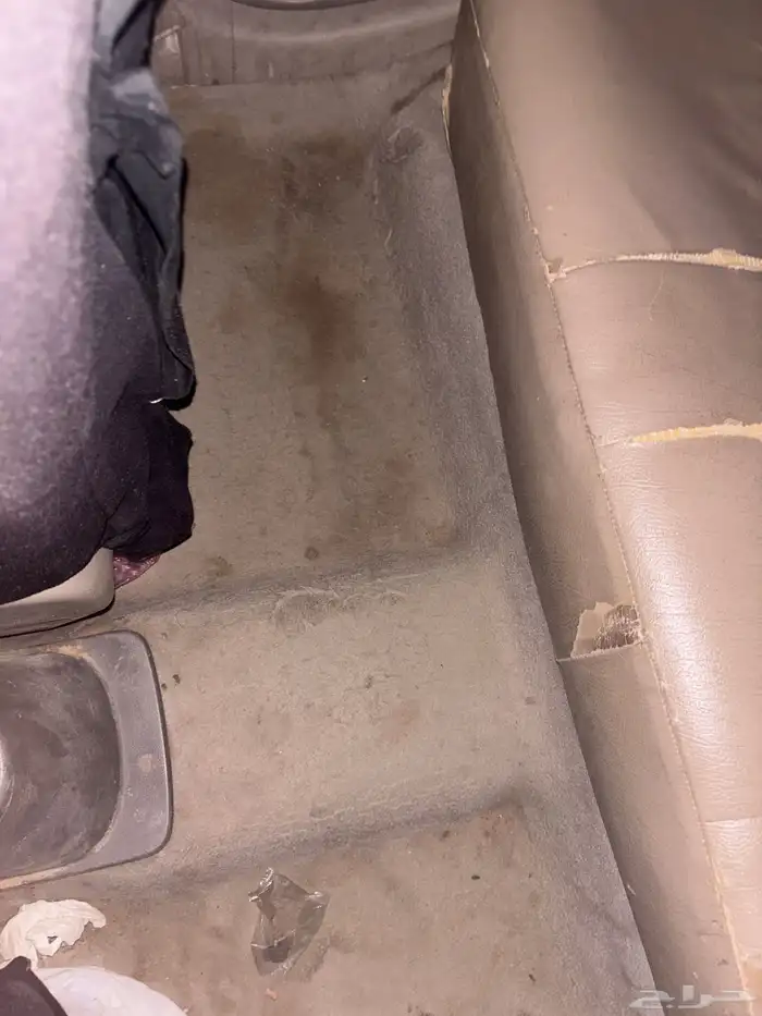 صني 2013نص فل سليمه لاتشكي من شي بس مافي مكيف بس 10