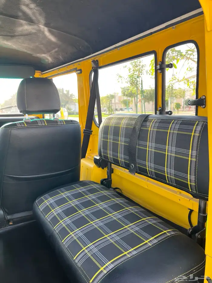 جيب ربع لاندكروزر 1983 مجدد كامل 18