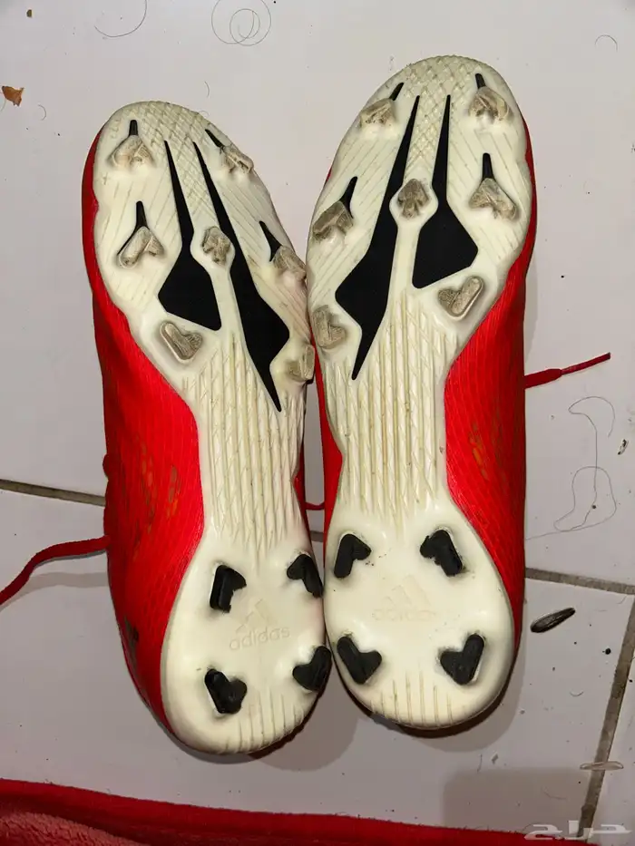 حذاء اديداس رياضي 3