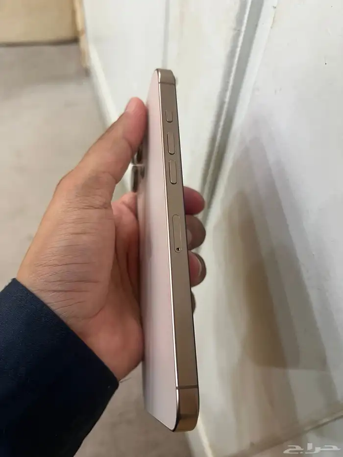 ايفون 16 برو ماكس 256 3