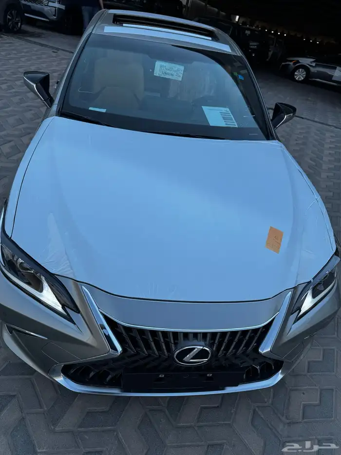 لكزس ES250 موديل 2025 9