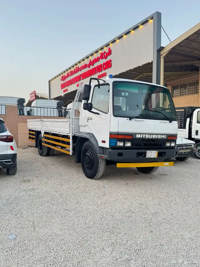 دنه متسوبيشي كانتر 1