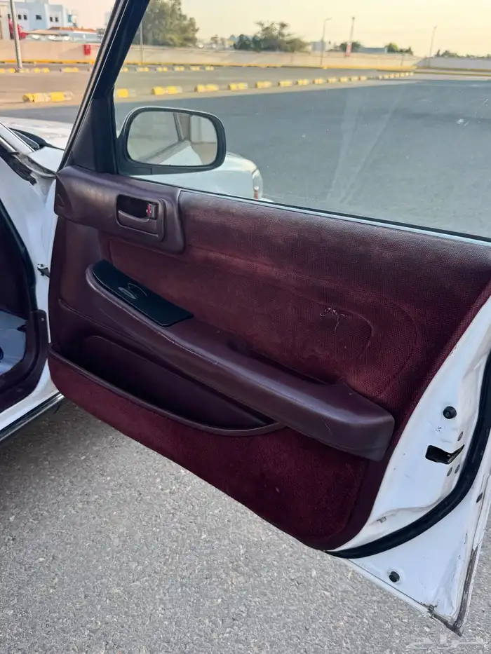 للبيع كراسيد 96 مخزن 40