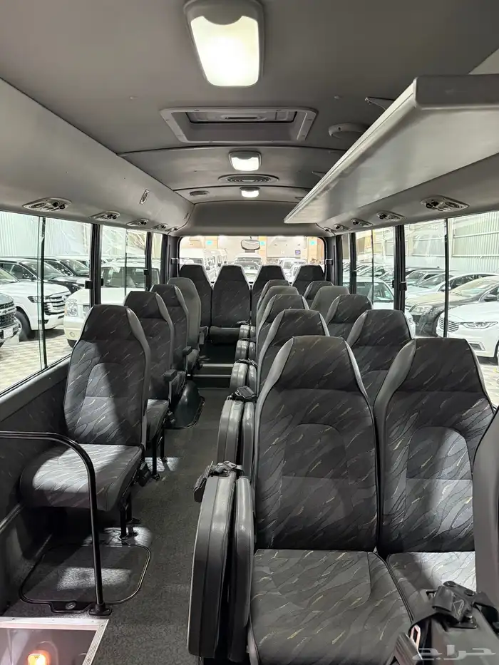 للبيع باص هونداي كونتي موديل 2014 ديزل ( عداد قليل) 15