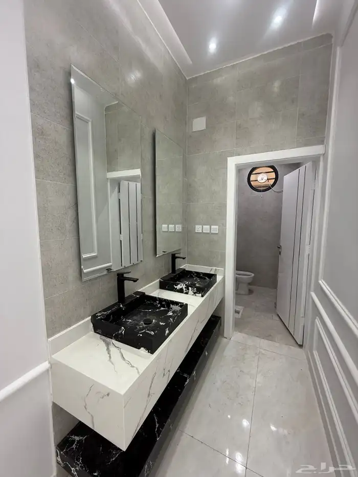 للبيع فيلا أرض كامله دورين علي شارعين زاويه أحد رفيده 12