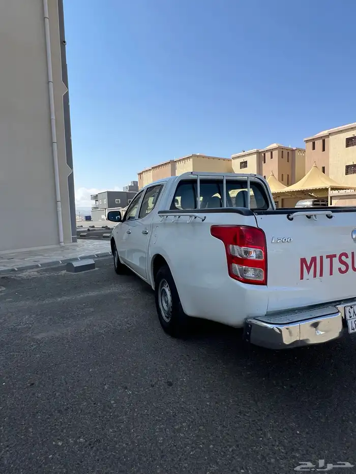 ميتسوبيشي 2016 نظيف جدا بنزين 2