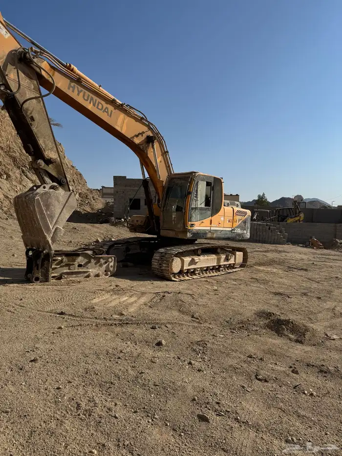 معدات للايجار 1