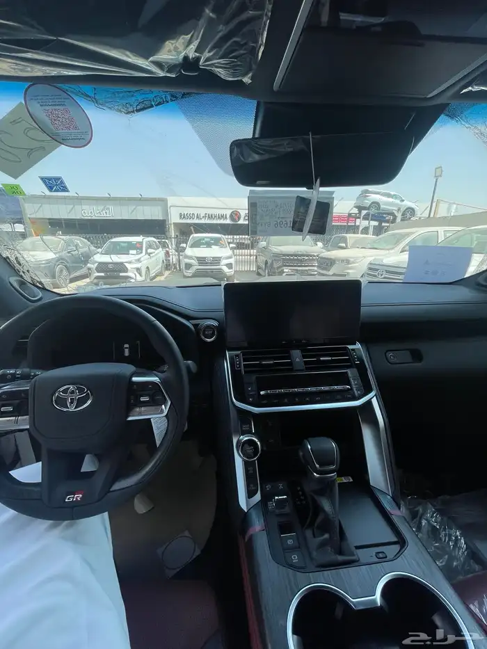 لاندكروزر 2025 HEV S -GR فخامة الGR 7