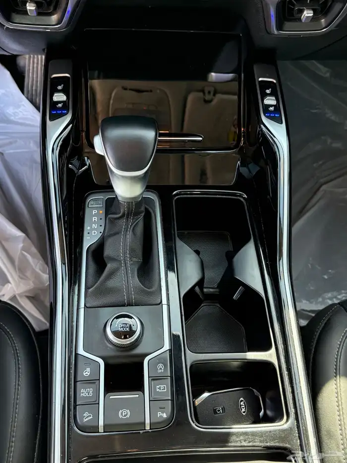 كيا سورنتو ديزل 8