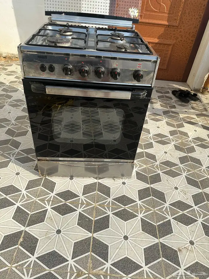 غاز منزلي أربع عيون شغال مستخدم حاجه بسيطه 2