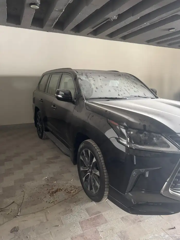 لكزس 2021 بلاك ادشن سعودي اول مالك 4