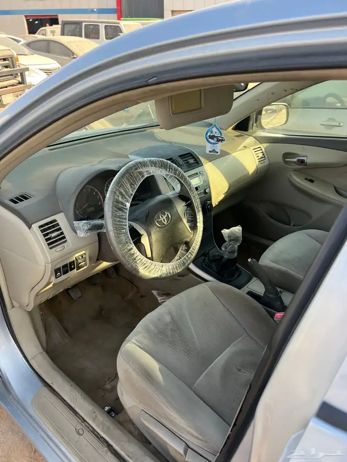 للبيع كورولا 2010 2