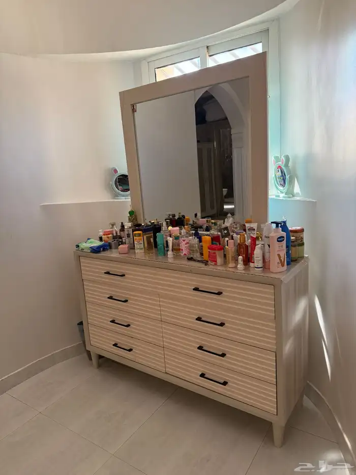 غرفه للبيع جديده 4