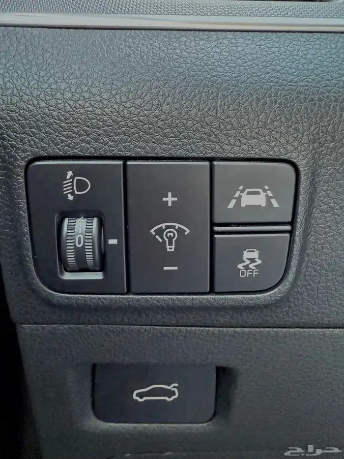 كيا 2020 - K5 نص الفل بحالة الوكاله للبيع 13