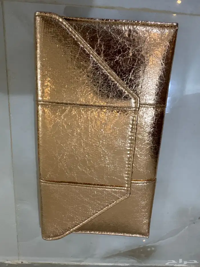 جزمه ذهبي فاتح مقاس 40 جديده وبوك ذهبي جديد 3