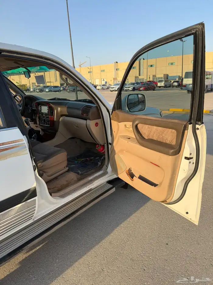لاندكروزر 2001 نظيف جدا 15