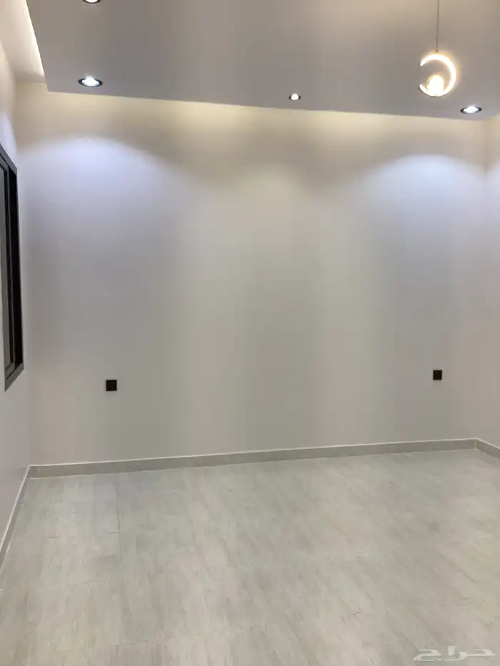 للبيع روف فاخر بتصميم راقي حي هيف أحد رفيدة 17