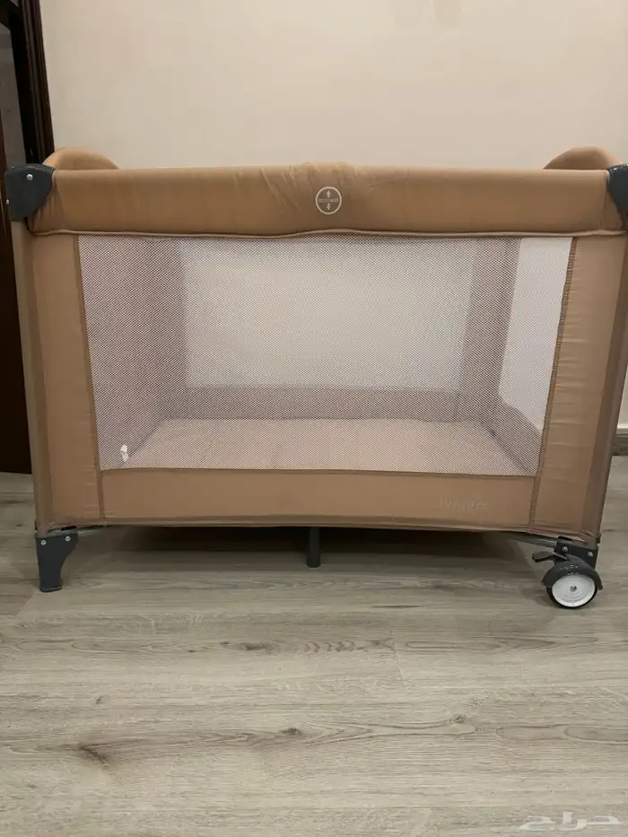 سرير اطفال متنقل للسفر 250 ريال 2