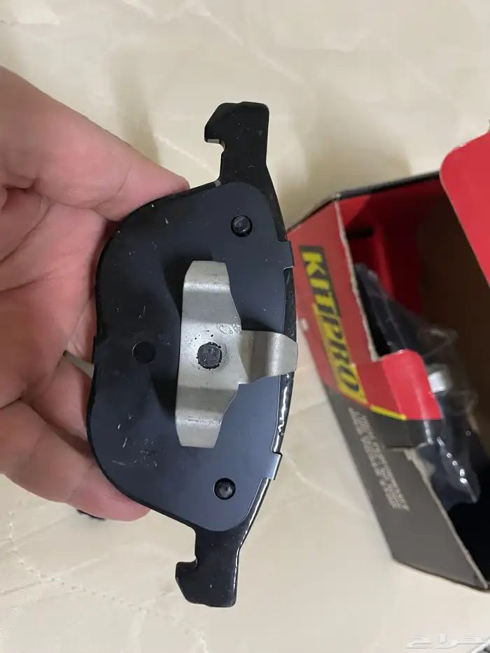 فحمات جديدة امامي و كراسي مساعدات جديدة امامي فورد فوكس 6