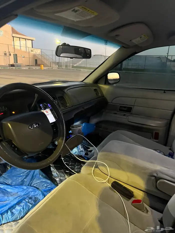 فورد فكتوريا 2011 6