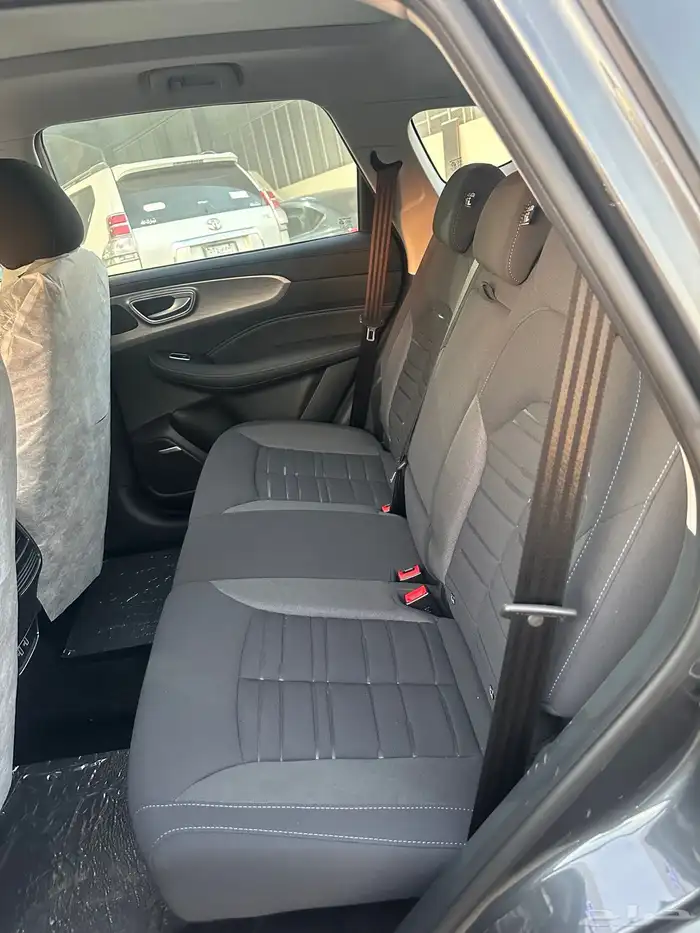 ام جي RX5 كمفورت نص فل 2023 ابيض رمادي 20