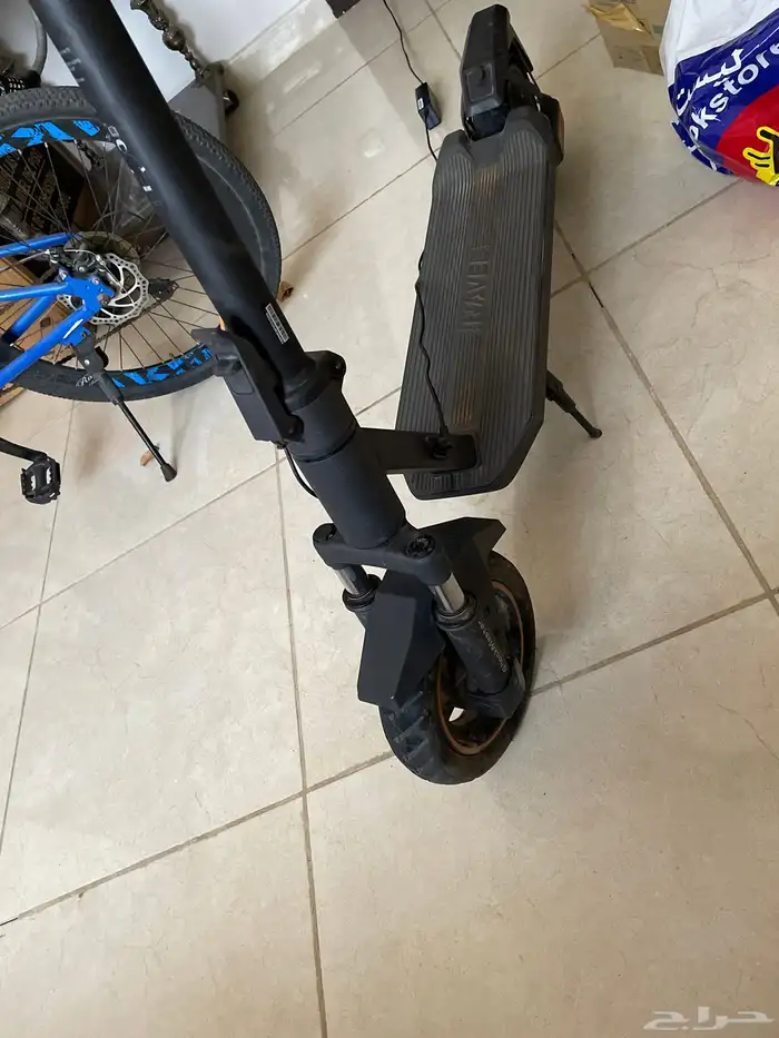 سكوتر جديد مع ضمان مكتبه جرير GT3 ماركه 0