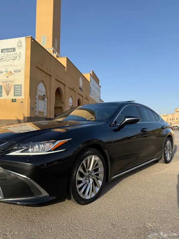 لكزس ES350 CC 2020 فل كامل وكالة 32